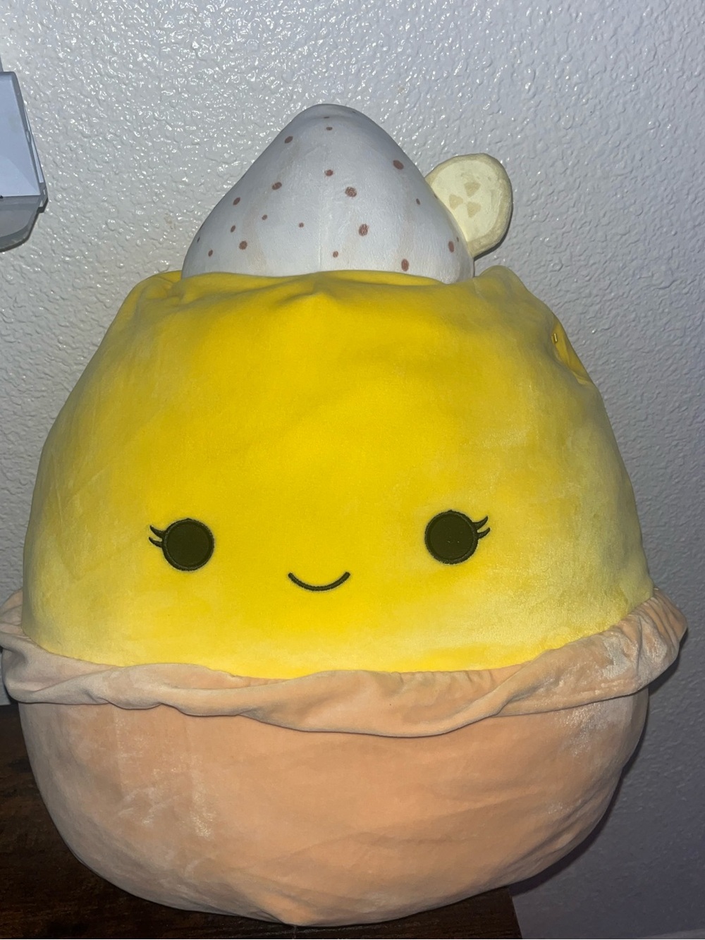 Squishmallows 22inch Edwin Banana Crème Pie